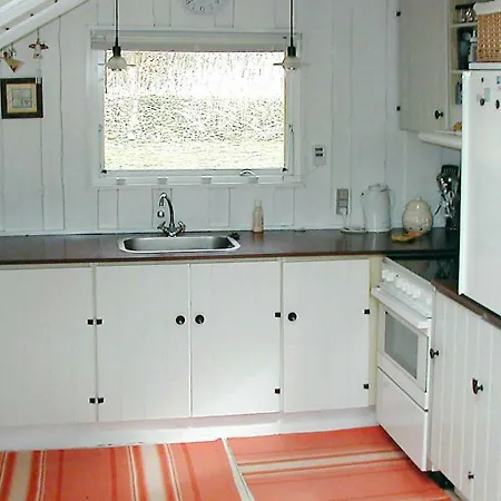 Two-bedroom Holiday In Toftlund 6 *